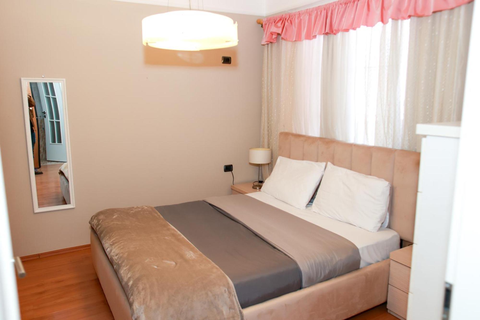 Cherry Apartment Tiranë Eksteriør bilde
